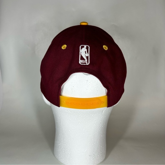 Cleveland Cavs snap back | Adidas - Picture 4 of 6